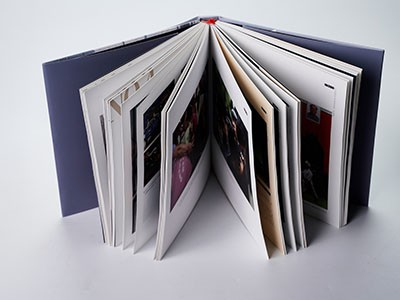 長(cháng)江印刷告訴您如何選擇高檔畫(huà)冊印刷公司？